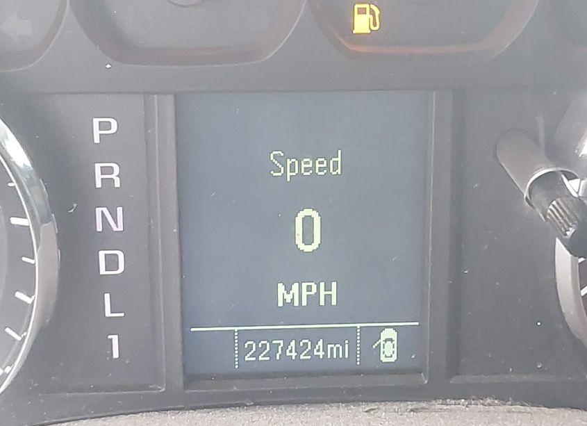 Photo 15 of 2017 Chevrolet Silverado 2500HD WT (VIN 1GC1KUEG5HF104844)