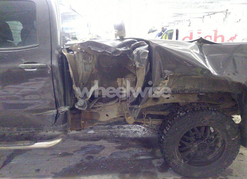 Photo 6 of 2015 Chevrolet Silverado 2500HD WT (VIN 1GC1KUEG6FF511746)