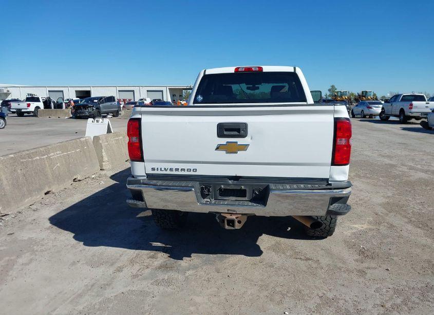 Photo 16 of 2016 Chevrolet Silverado 2500HD WT (VIN 1GC1KUEG6GF308115)