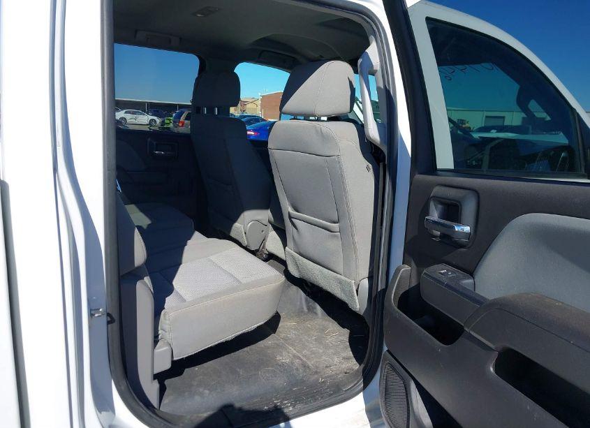 Photo 8 of 2016 Chevrolet Silverado 2500HD WT (VIN 1GC1KUEG6GF308115)