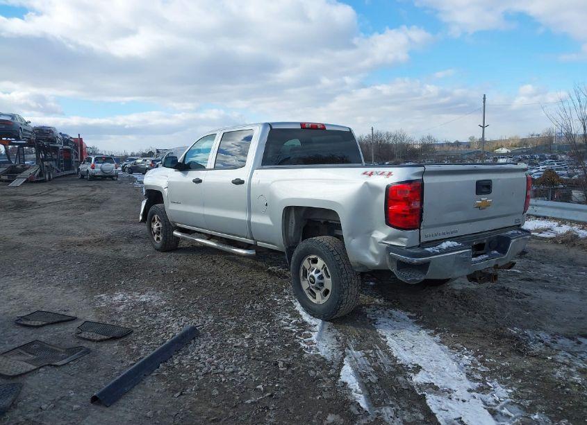 Photo 3 of 2015 Chevrolet Silverado 2500HD WT (VIN 1GC1KUEG8FF542948)