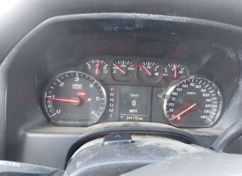 Photo 7 of 2015 Chevrolet Silverado 2500HD WT (VIN 1GC1KUEG8FF542948)