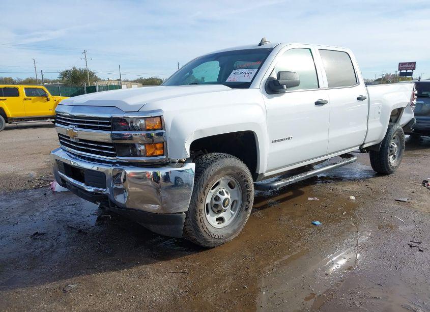 Photo 2 of 2015 Chevrolet Silverado 2500HD WT (VIN 1GC1KUEG8FF671093)