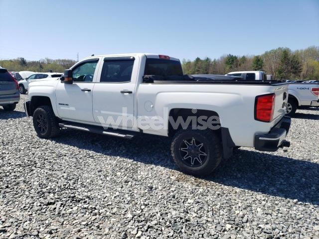 2018 CHEVROLET SILVERADO K2500 HEAVY DUTY (VIN 1GC1KUEG8JF194285) main photo