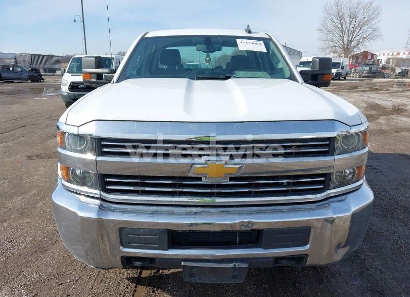 Photo 19 of 2018 Chevrolet Silverado 2500HD WT (VIN 1GC1KUEG8JF220335)