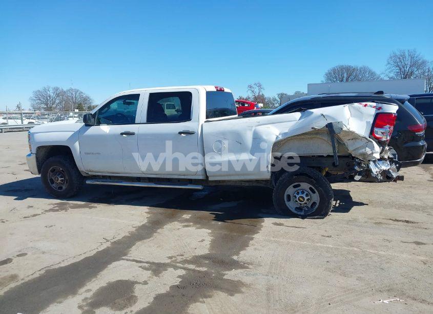 Photo 14 of 2015 Chevrolet Silverado 2500HD WT (VIN 1GC1KUEGXFF655185)