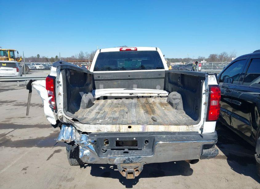 Photo 16 of 2015 Chevrolet Silverado 2500HD WT (VIN 1GC1KUEGXFF655185)