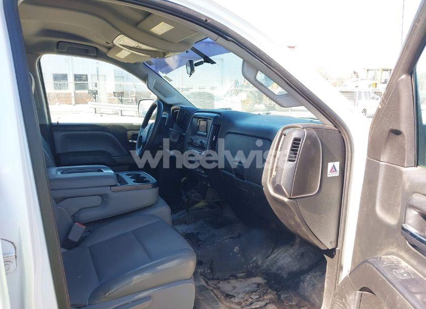 Photo 5 of 2015 Chevrolet Silverado 2500HD WT (VIN 1GC1KUEGXFF655185)