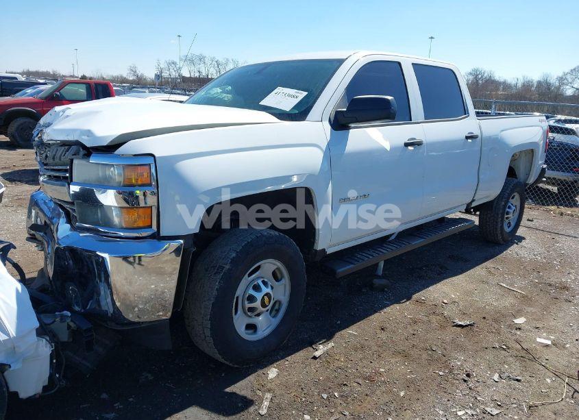 Photo 2 of 2016 Chevrolet Silverado 2500HD WT (VIN 1GC1KUEGXGF162642)