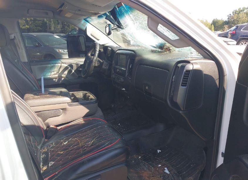 Photo 5 of 2018 Chevrolet Silverado 2500HD WT (VIN 1GC1KUEY0JF191549)