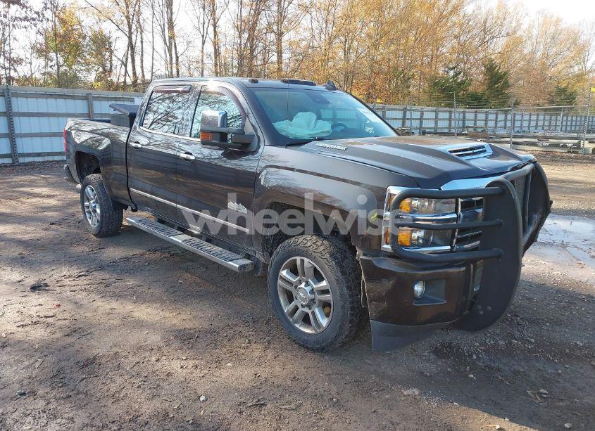 2019 Chevrolet Silverado 2500HD HIGH COUNTRY (VIN 1GC1KUEY0KF130106) main photo