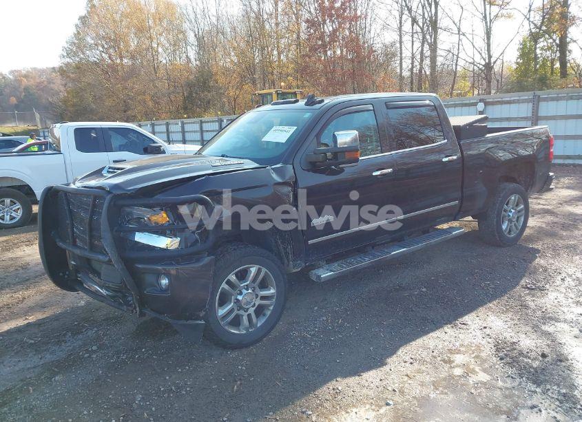 Photo 2 of 2019 Chevrolet Silverado 2500HD HIGH COUNTRY (VIN 1GC1KUEY0KF130106)