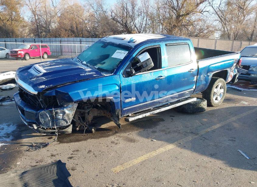 Photo 2 of 2019 Chevrolet Silverado 2500HD HIGH COUNTRY (VIN 1GC1KUEY1KF117252)