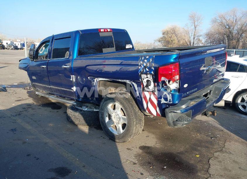 Photo 3 of 2019 Chevrolet Silverado 2500HD HIGH COUNTRY (VIN 1GC1KUEY1KF117252)