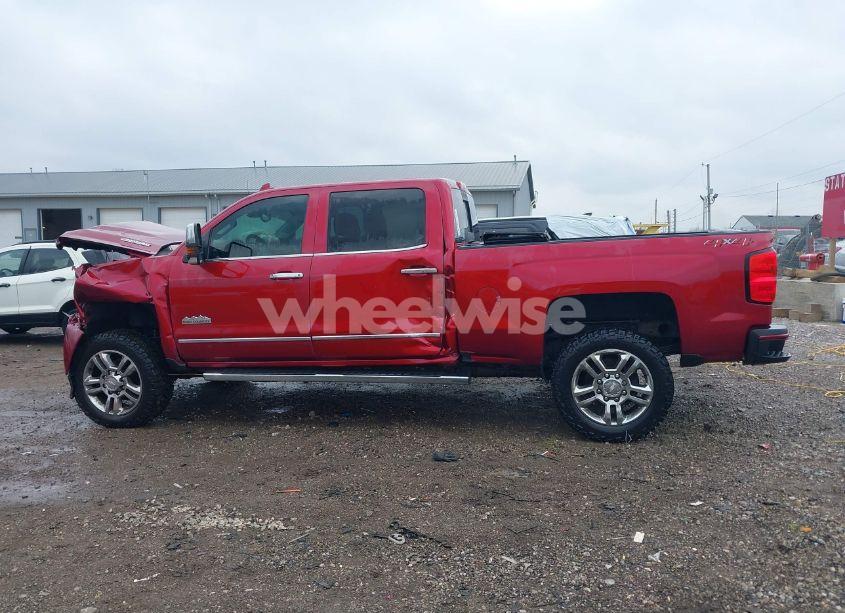 Photo 14 of 2019 Chevrolet Silverado 2500HD HIGH COUNTRY (VIN 1GC1KUEY1KF200082)