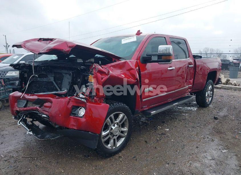 Photo 2 of 2019 Chevrolet Silverado 2500HD HIGH COUNTRY (VIN 1GC1KUEY1KF200082)
