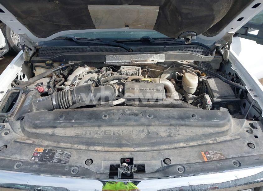 Photo 10 of 2017 Chevrolet Silverado 2500HD WT (VIN 1GC1KUEY2HF235285)