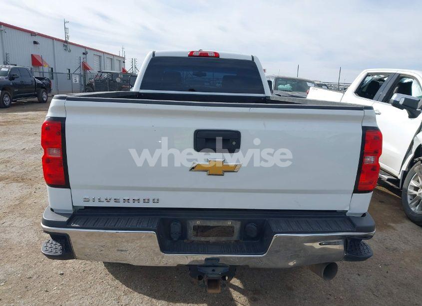 Photo 16 of 2017 Chevrolet Silverado 2500HD WT (VIN 1GC1KUEY2HF235285)