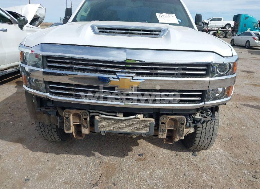 Photo 6 of 2017 Chevrolet Silverado 2500HD WT (VIN 1GC1KUEY2HF235285)