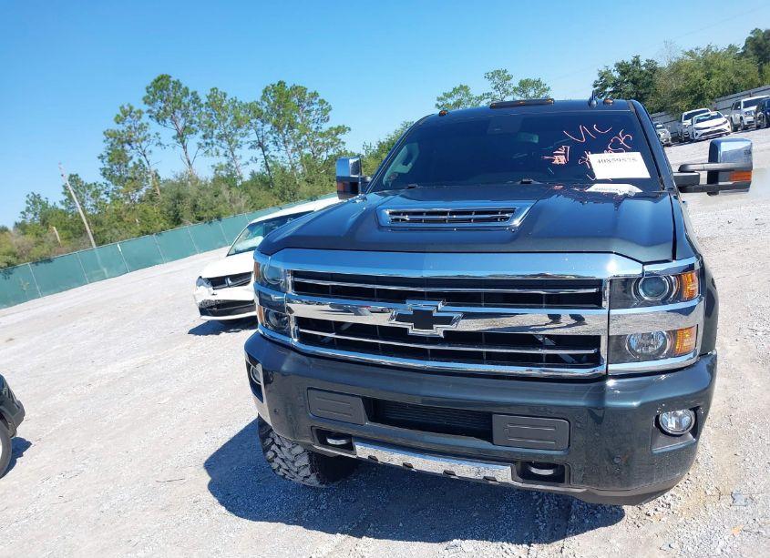 Photo 12 of 2019 Chevrolet Silverado 2500HD HIGH COUNTRY (VIN 1GC1KUEY3KF207518)