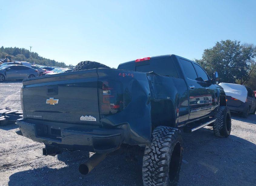 Photo 4 of 2019 Chevrolet Silverado 2500HD HIGH COUNTRY (VIN 1GC1KUEY3KF207518)