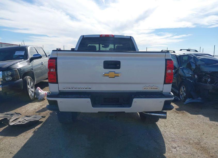 Photo 16 of 2019 Chevrolet Silverado 2500HD HIGH COUNTRY (VIN 1GC1KUEY4KF193645)