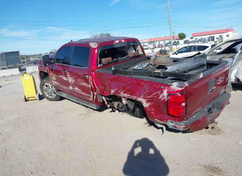 Photo 3 of 2019 Chevrolet Silverado 2500HD HIGH COUNTRY (VIN 1GC1KUEY6KF150795)