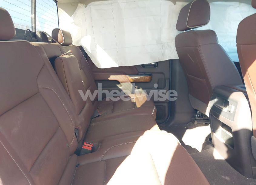 Photo 8 of 2019 Chevrolet Silverado 2500HD HIGH COUNTRY (VIN 1GC1KUEY7KF138221)