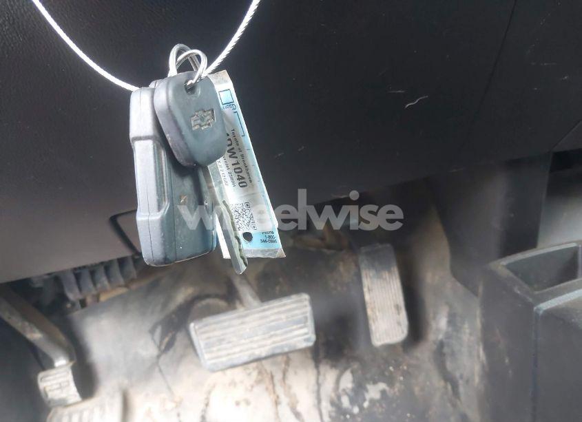 Photo 11 of 2018 Chevrolet Silverado 2500HD WT (VIN 1GC1KUEYXJF212682)