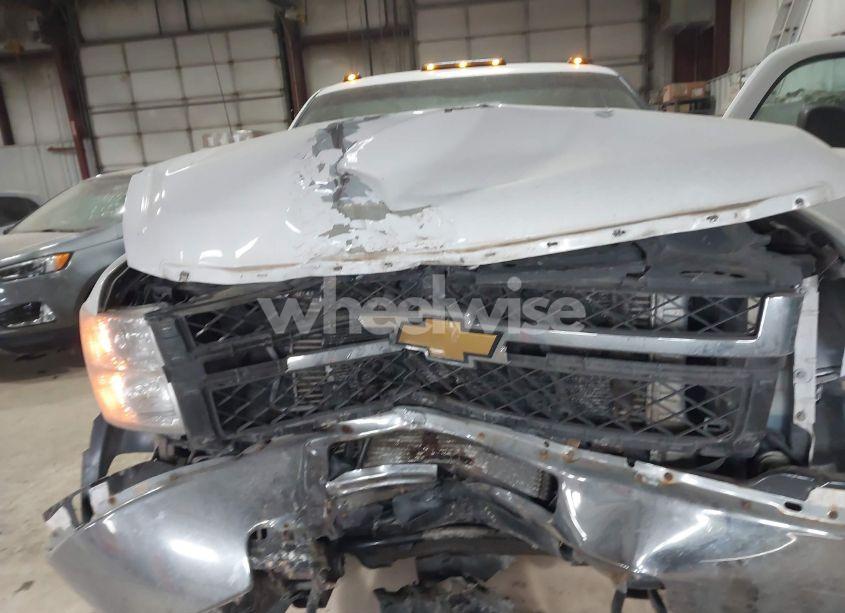 Photo 6 of 2014 Chevrolet Silverado 2500HD WORK TRUCK (VIN 1GC1KVC80EF184146)