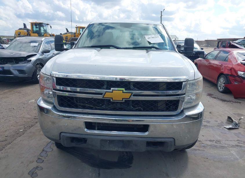 Photo 12 of 2014 Chevrolet Silverado 2500HD WORK TRUCK (VIN 1GC1KVC85EF190279)