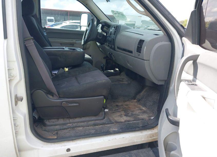 Photo 5 of 2014 Chevrolet Silverado 2500HD WORK TRUCK (VIN 1GC1KVC85EF190279)