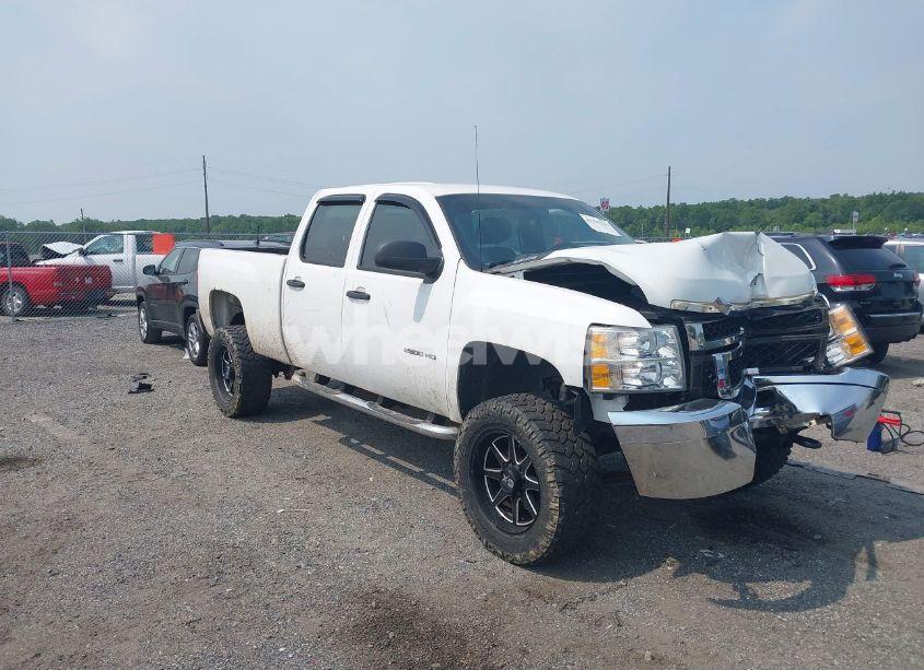 2013 Chevrolet Silverado 2500HD WORK TRUCK (VIN 1GC1KVCG3DF101802) main photo