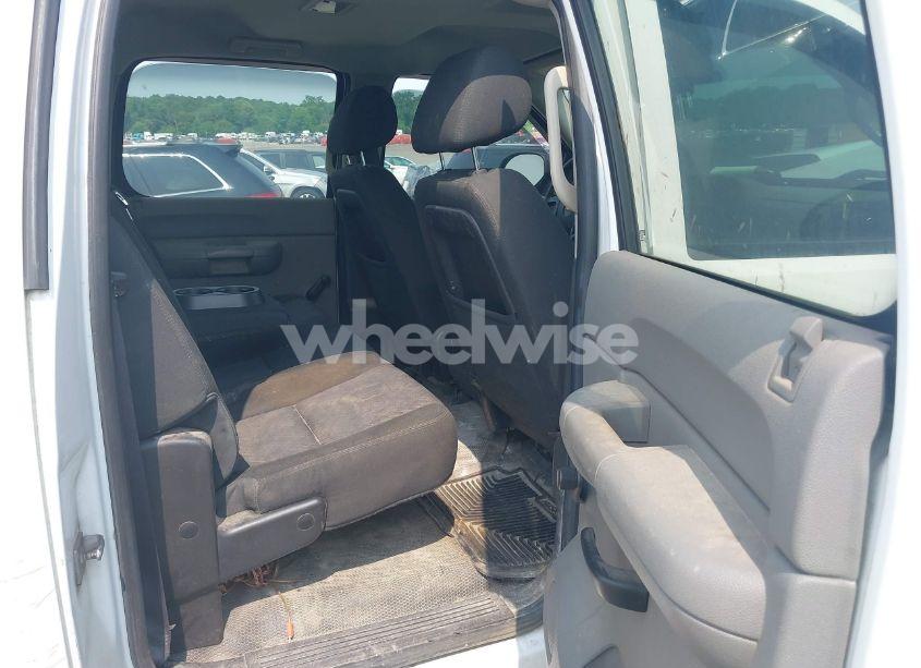 Photo 8 of 2013 Chevrolet Silverado 2500HD WORK TRUCK (VIN 1GC1KVCG3DF101802)