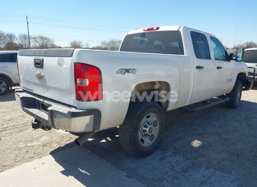 Photo 4 of 2011 Chevrolet Silverado 2500HD WORK TRUCK (VIN 1GC1KVCG4BF165165)