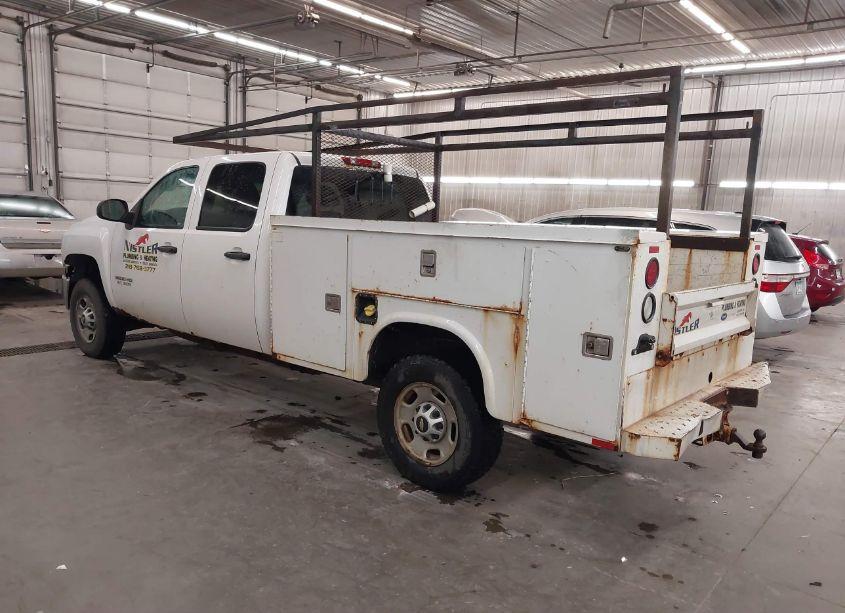 Photo 3 of 2014 Chevrolet Silverado 2500HD WORK TRUCK (VIN 1GC1KVCG6EF126369)