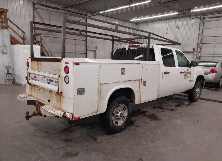 Photo 4 of 2014 Chevrolet Silverado 2500HD WORK TRUCK (VIN 1GC1KVCG6EF126369)