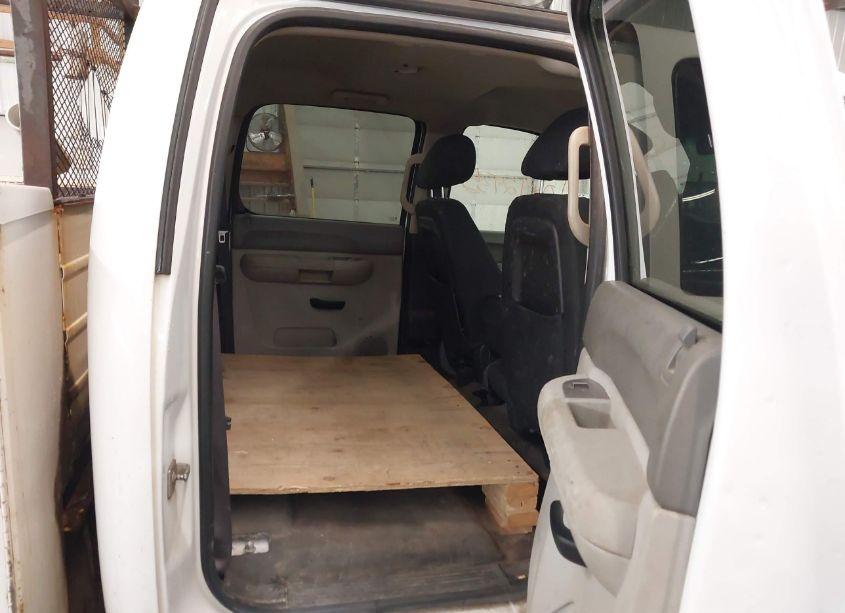 Photo 8 of 2014 Chevrolet Silverado 2500HD WORK TRUCK (VIN 1GC1KVCG6EF126369)