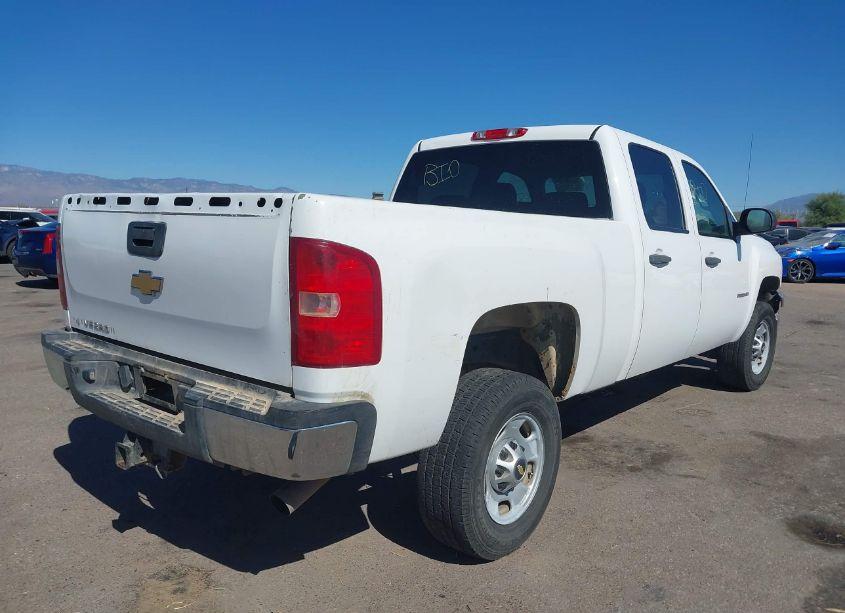 Photo 4 of 2011 Chevrolet Silverado 2500HD WORK TRUCK (VIN 1GC1KVCG7BF161966)