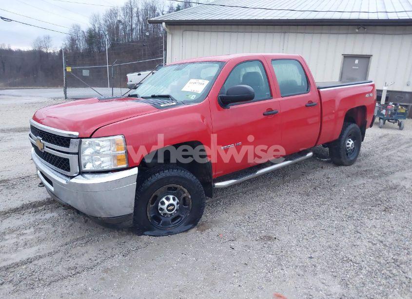 Photo 2 of 2013 Chevrolet Silverado 2500HD WORK TRUCK (VIN 1GC1KVCG9DF142127)