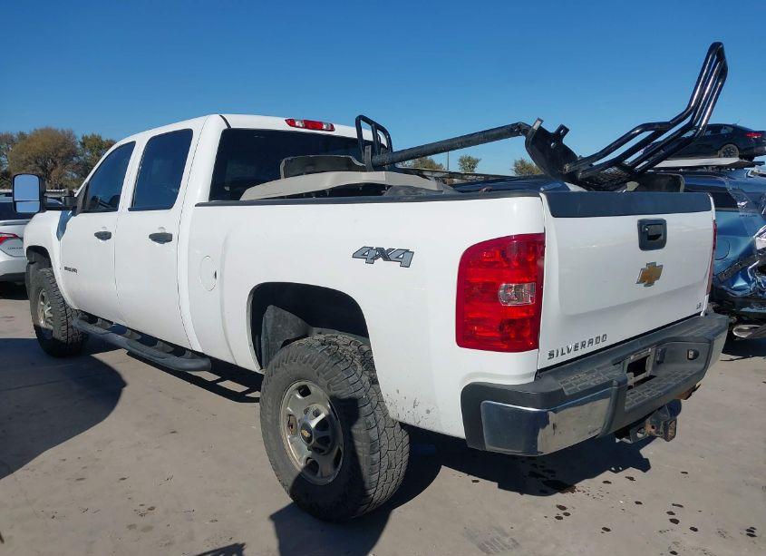 Photo 3 of 2013 Chevrolet Silverado 2500HD WORK TRUCK (VIN 1GC1KVCG9DF230742)