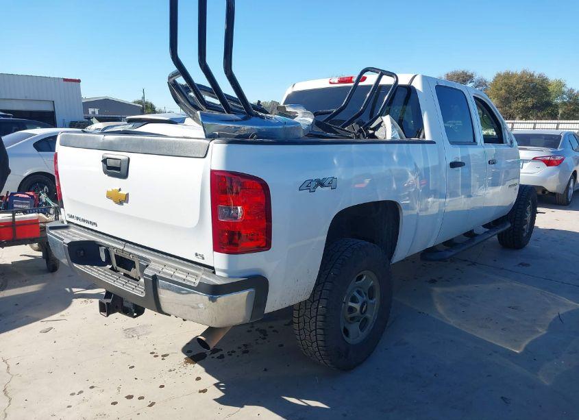 Photo 4 of 2013 Chevrolet Silverado 2500HD WORK TRUCK (VIN 1GC1KVCG9DF230742)
