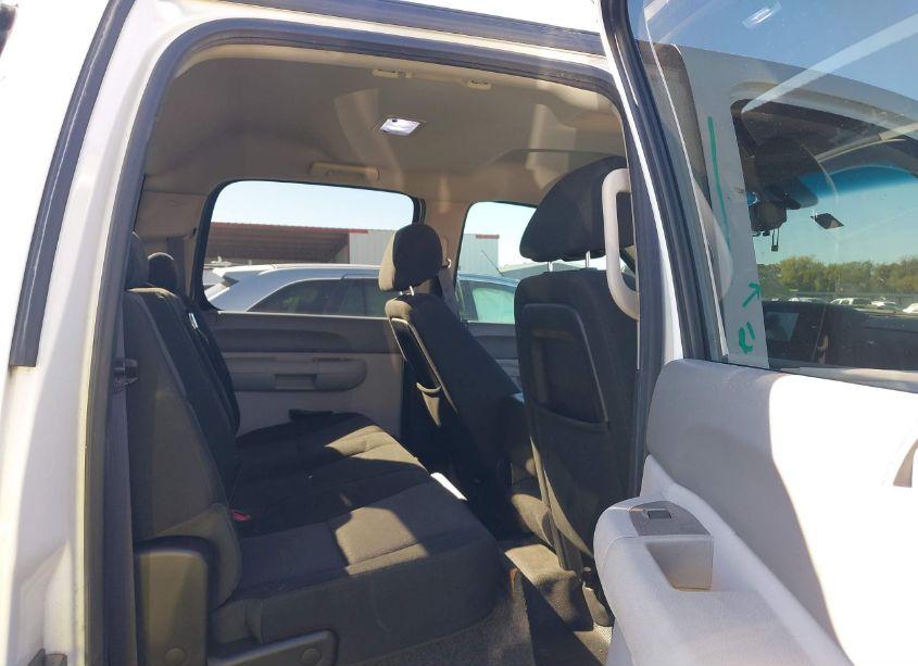 Photo 8 of 2013 Chevrolet Silverado 2500HD WORK TRUCK (VIN 1GC1KVCG9DF230742)