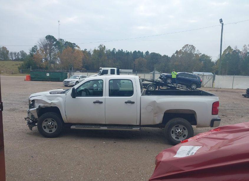 Photo 14 of 2011 Chevrolet Silverado 2500HD WORK TRUCK (VIN 1GC1KVCGXBF183184)