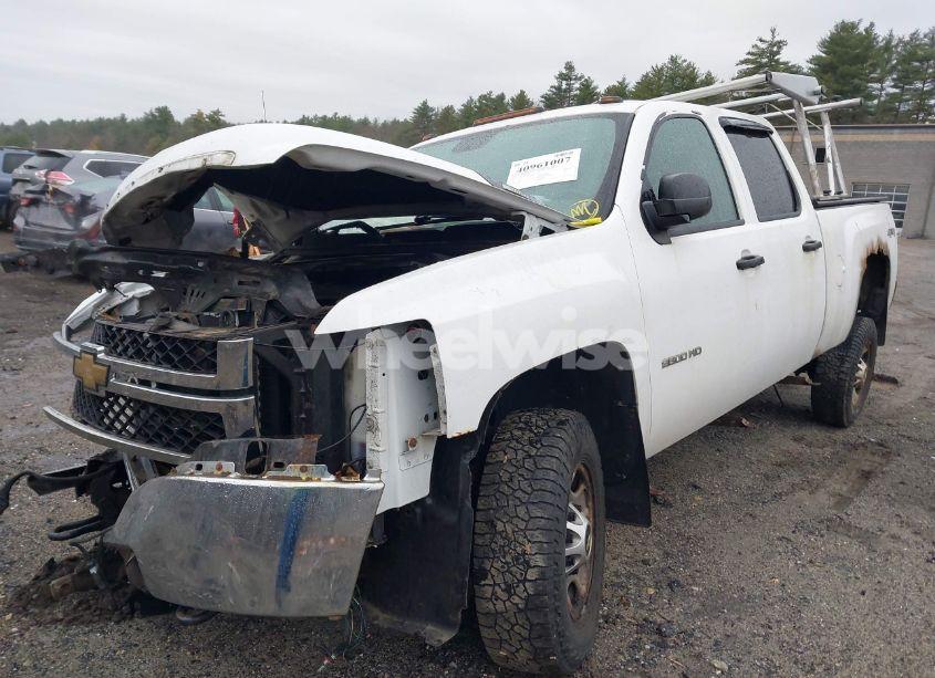 Photo 2 of 2011 Chevrolet Silverado 2500HD WORK TRUCK (VIN 1GC1KVCGXBF263603)