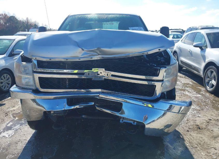 Photo 12 of 2013 Chevrolet Silverado 2500HD WORK TRUCK (VIN 1GC1KVCGXDF126003)