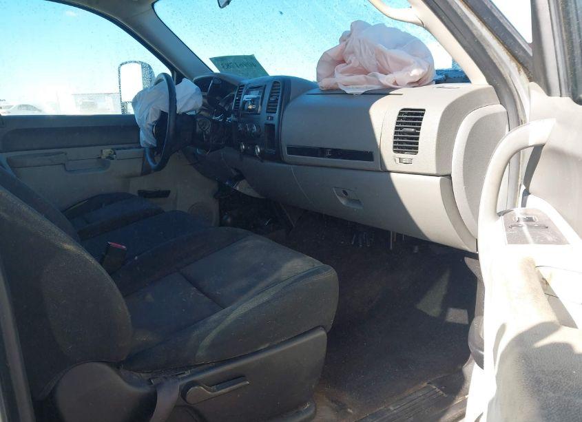 Photo 5 of 2013 Chevrolet Silverado 2500HD WORK TRUCK (VIN 1GC1KVCGXDF126003)