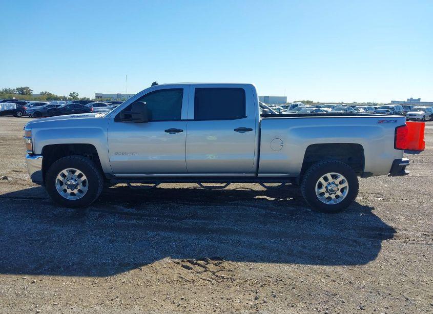 Photo 14 of 2015 Chevrolet Silverado 2500HD LT (VIN 1GC1KVE80FF115648)