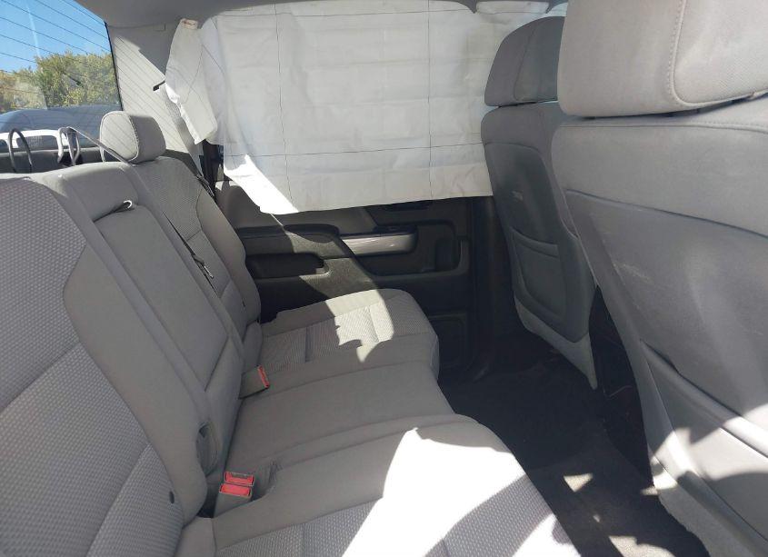 Photo 8 of 2015 Chevrolet Silverado 2500HD LT (VIN 1GC1KVE80FF115648)