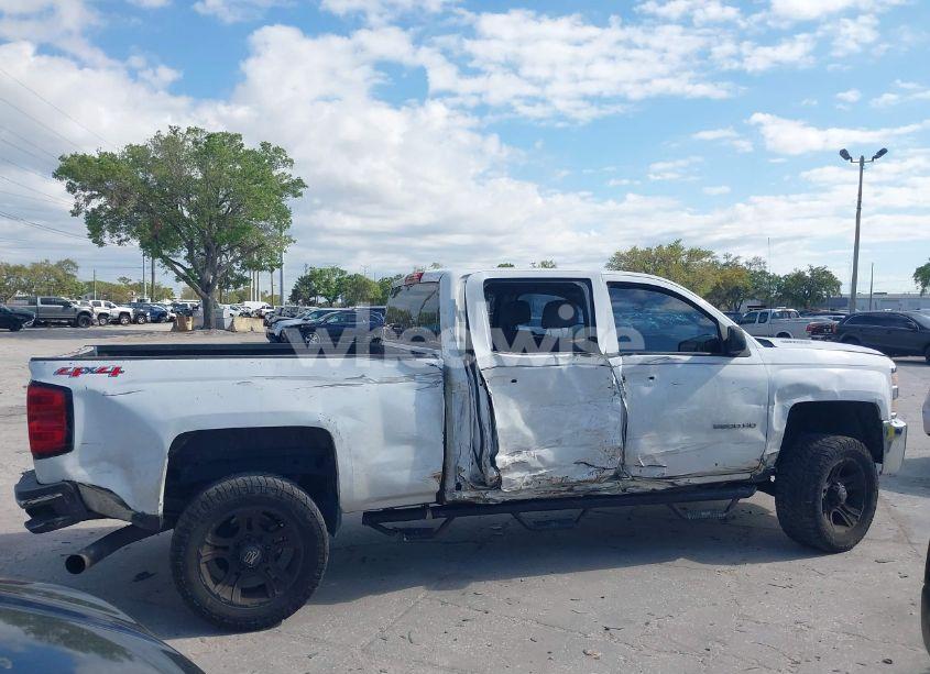 Photo 13 of 2015 Chevrolet Silverado 2500HD LT (VIN 1GC1KVE80FF173873)